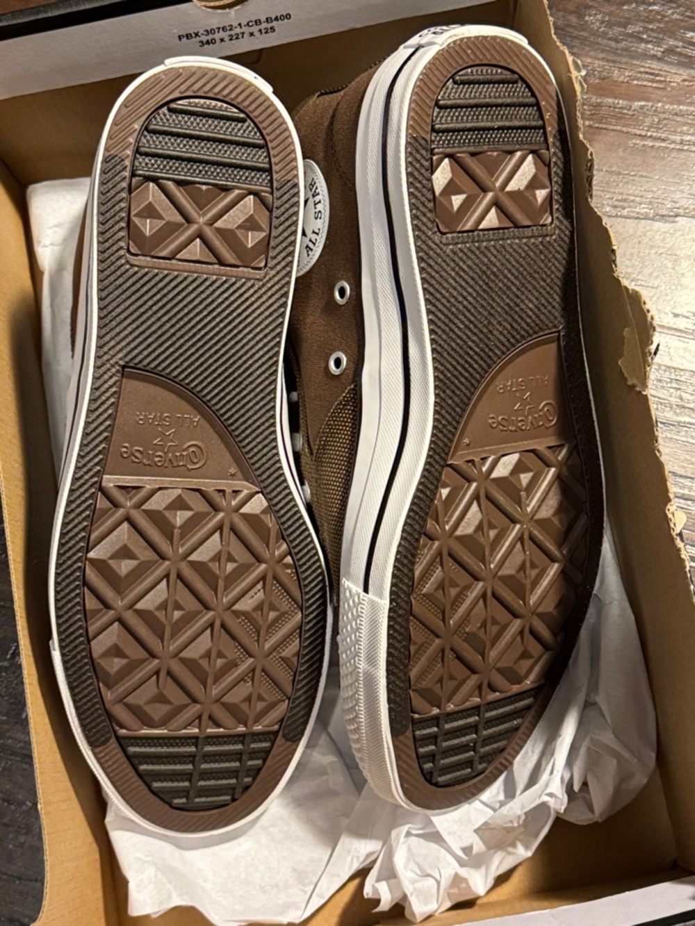 Converse NEW Brown Canvas Low Top Sneakers, 2 Sizes Available Men’s Sz 9 & 10 - Picture 11 of 11